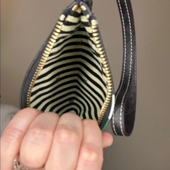 L. A. M. B. By Gwen Stefani. - Picture 6 of 6